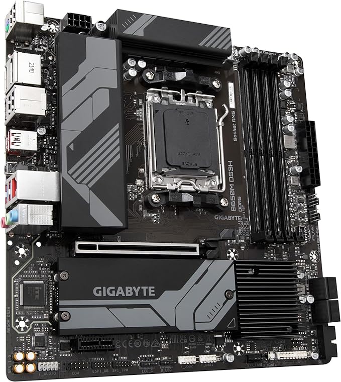 GIGABYTE B650M DS3H (AM5/ LGA 1718/ AMD/ B650/ Micro ATX/Garantia de 5 anos/ DDR5/ PCIe 4.0 M.2/ PCIe 4.0/ USB 3.2 Gen2X2 Tipo-C/2,5GbE LAN/Placa-mãe)