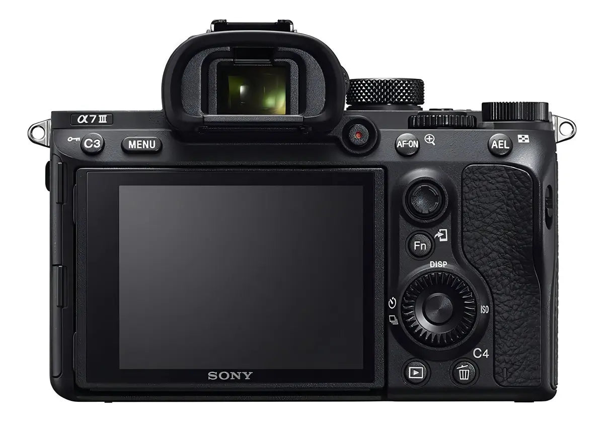 Câmera Sony Alpha 7 III (ILCE-7M3) Full Frame, 24.2MP, Vídeo 4K, Estabilização 5 Eixos, Dual Slot SD