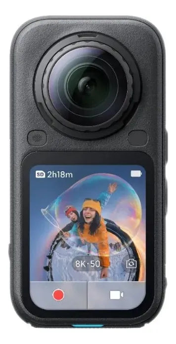 Câmera de Ação 360° Insta360 X6 – 8K, Sensor 1/1.1", 120MP, À Prova d'Água até 20m